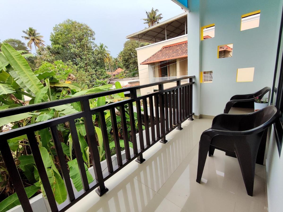 Happy Buddha S4 Lejlighedshotel Varkala Eksteriør billede